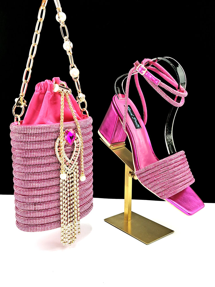 Hot verkopende dames sandalen  - Women Accessories Chain recensie en prijs